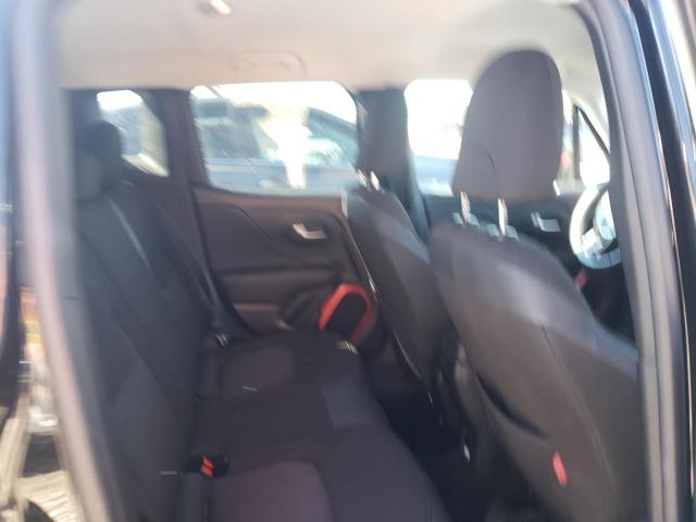 Photo 11 from auction – 2017 JEEP RENEGADE T with VIN ZACCJBCB6HPG10736