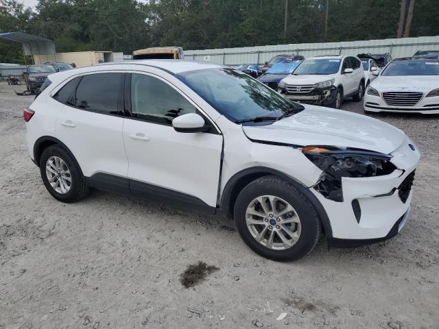 Photo 4 from auction – 2020 FORD ESCAPE SE with VIN 1FMCU0G67LUC54051