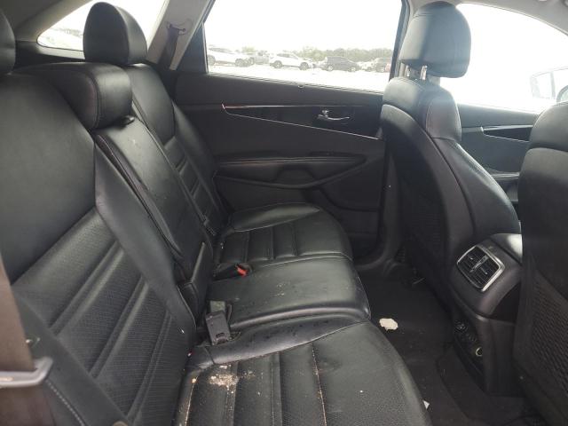 Photo 11 from auction – 2017 KIA SORENTO EX with VIN 5XYPHDA54HG298633