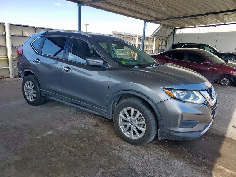 Photo 4 from auction – 2017 NISSAN ROGUE S with VIN KNMAT2MV2HP541423
