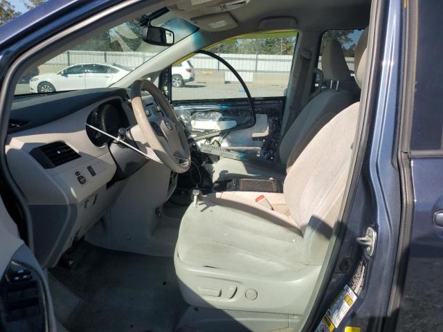 Photo 7 from auction – 2013 TOYOTA SIENNA LE with VIN 5TDKK3DC6DS394227