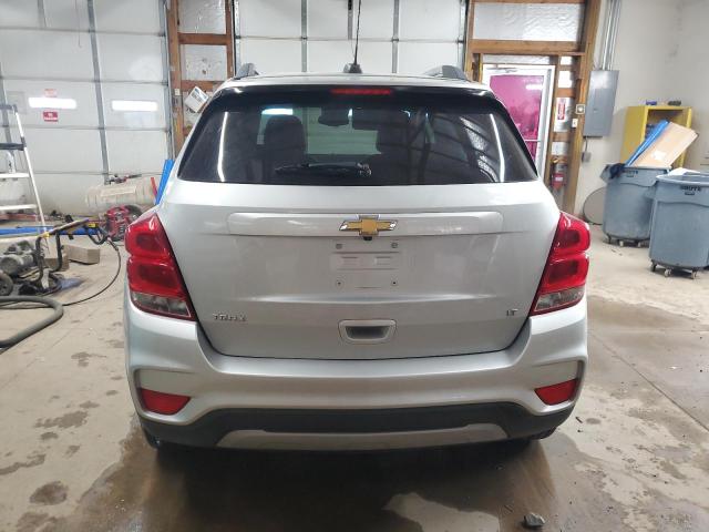Photo 6 from auction – 2018 CHEVROLET TRAX 1LT with VIN 3GNCJLSB8JL406923