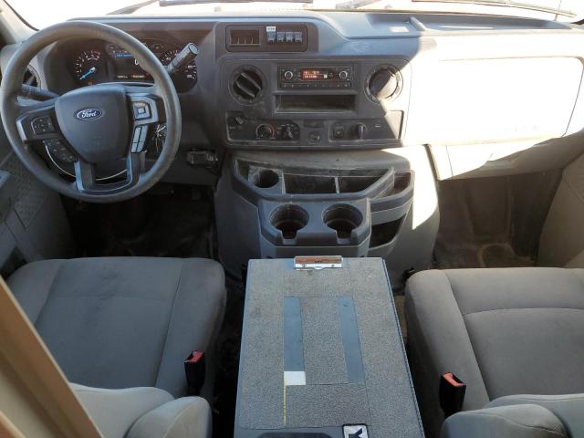 Photo 8 from auction – 2022 FORD ECONOLINE with VIN 1FDWE3FN1NDC36152
