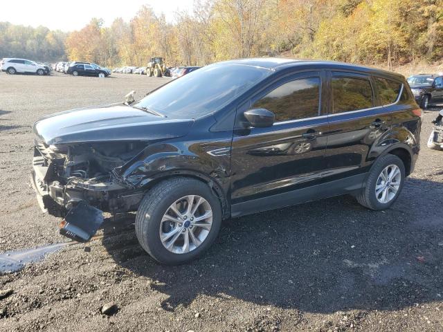 FORD ESCAPE SE 2017 with VIN 1FMCU9GD1HUA17713 - Photo from auction