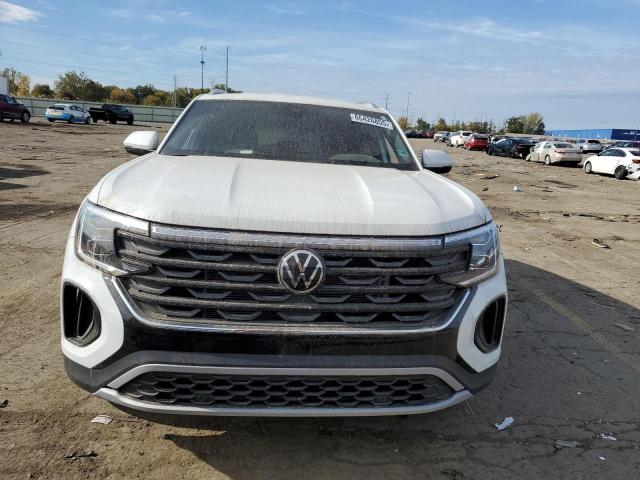 Photo 5 from auction – 2024 VOLKSWAGEN ATLAS CROS with VIN 1V2LE2CA2RC243737