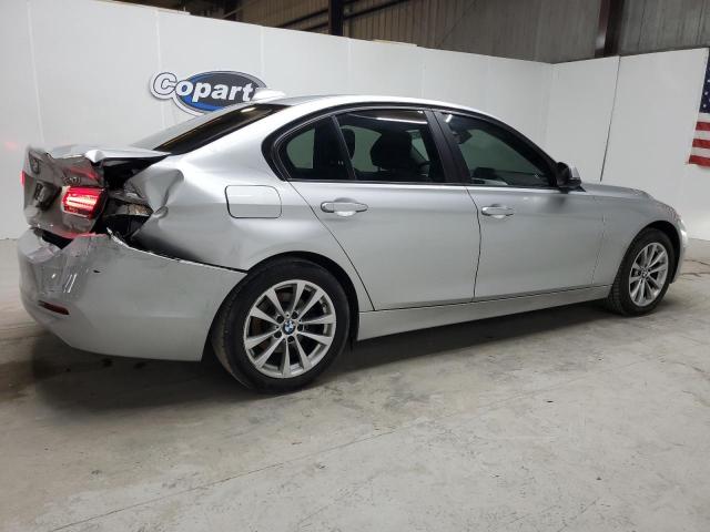 Photo 3 from auction – 2018 BMW 320 I with VIN WBA8A9C57JK623002