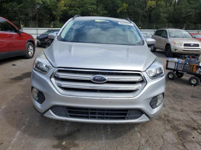 Photo 5 from auction – 2018 FORD ESCAPE SE with VIN 1FMCU9GD6JUD40564