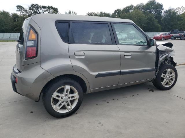 Photo 3 from auction – 2010 KIA SOUL + with VIN KNDJT2A28A7115056