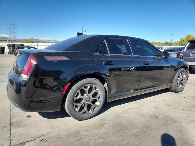 Photo 3 from auction – 2016 CHRYSLER 300 S with VIN 2C3CCAGG8GH183042