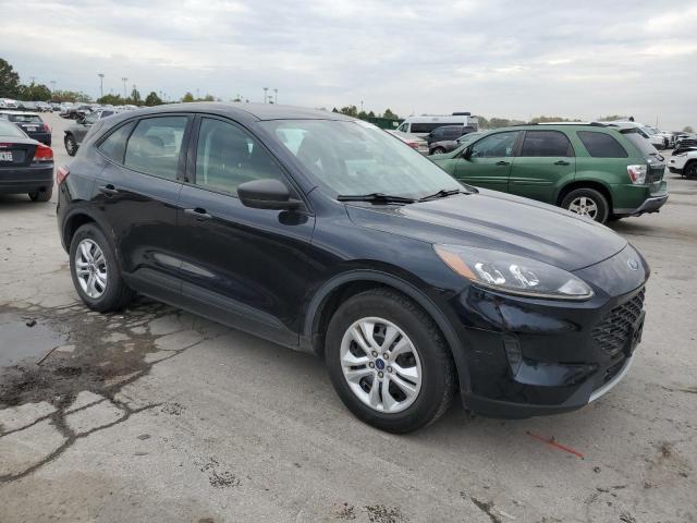 Photo 4 from auction – 2021 FORD ESCAPE S with VIN 1FMCU0F65MUA26472