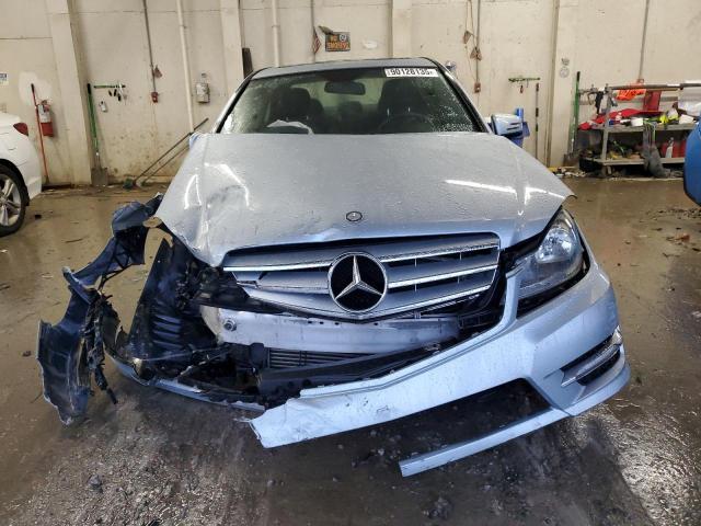 Photo 5 from auction – 2013 MERCEDES-BENZ C 250 with VIN WDDGF4HB2DR257565