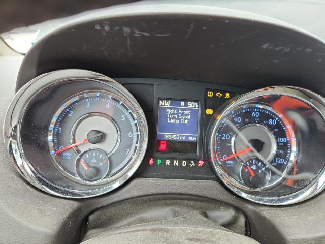 Photo 9 from auction – 2016 CHRYSLER TOWN & COU with VIN 2C4RC1CG0GR232756