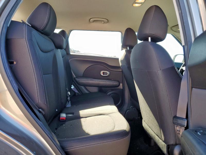 Photo 11 from auction – 2017 KIA SOUL with VIN KNDJN2A25H7490603