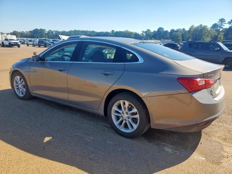 Photo 2 from auction – 2017 CHEVROLET MALIBU LT with VIN 1G1ZE5ST0HF284972