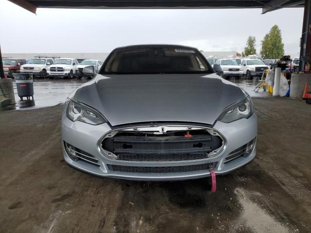 Photo 5 from auction – 2013 TESLA MODEL S with VIN 5YJSA1AG5DFP11238