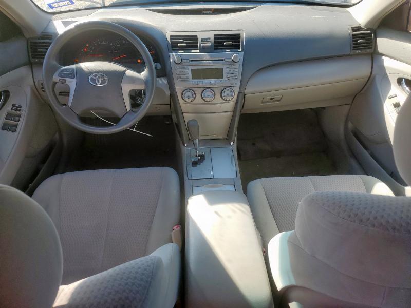 Photo 8 from auction – 2011 TOYOTA CAMRY BASE with VIN 4T1BF3EK6BU583121