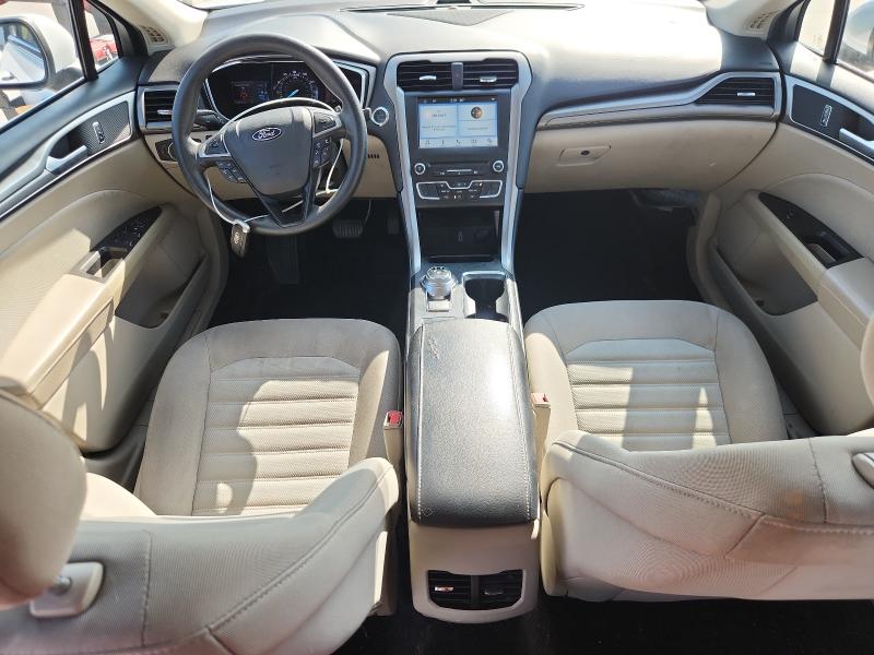 Photo 8 from auction – 2017 FORD FUSION SE with VIN 3FA6P0HD5HR241504