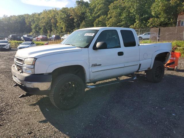 CHEVROLET SILVERADO 2006 with VIN 1GCHK29D26E247336 - Photo from auction