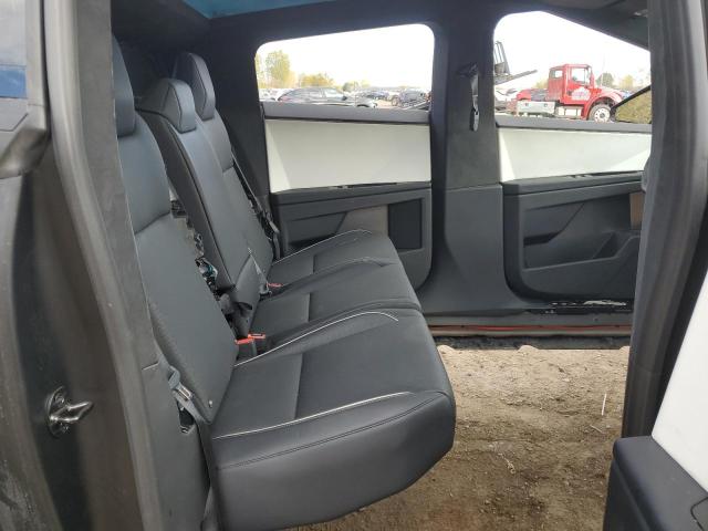 Photo 10 from auction – 2024 TESLA CYBERTRUCK with VIN 7G2CEHED3RA010538