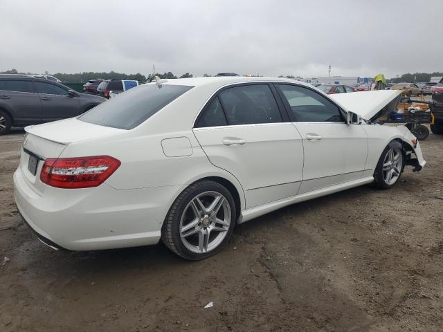 Photo 3 from auction – 2011 MERCEDES-BENZ E 350 with VIN WDDHF5GB8BA438130