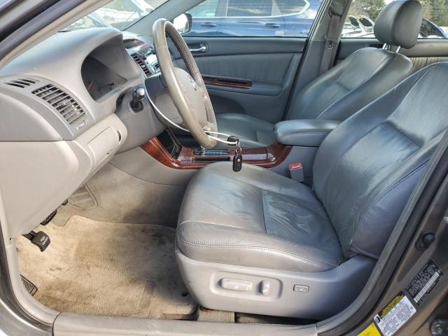 Photo 7 from auction – 2005 TOYOTA CAMRY LE with VIN 4T1BF30K35U594900