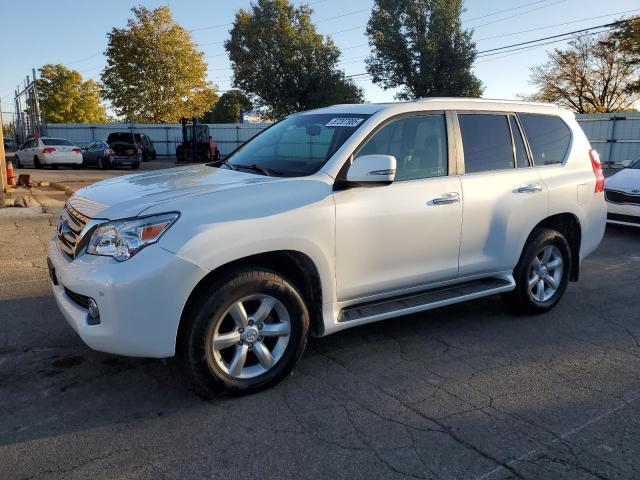 LEXUS GX 460 2011 with VIN JTJBM7FX5B5031127 - Photo from auction