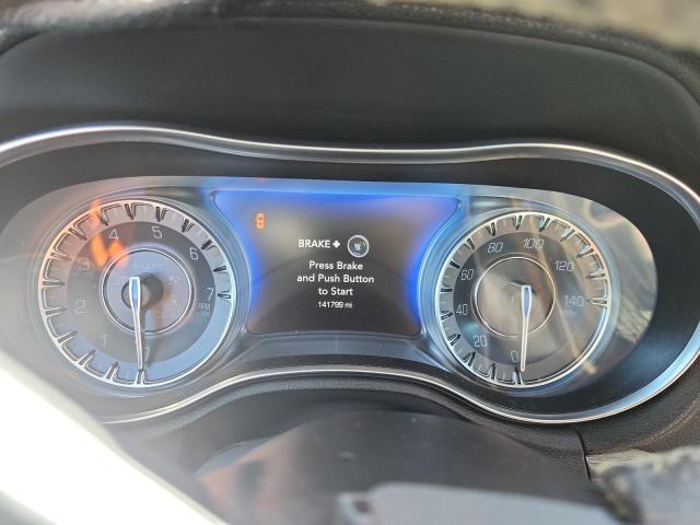 Photo 9 from auction – 2019 CHRYSLER 300 TOURIN with VIN 2C3CCAAG3KH755796