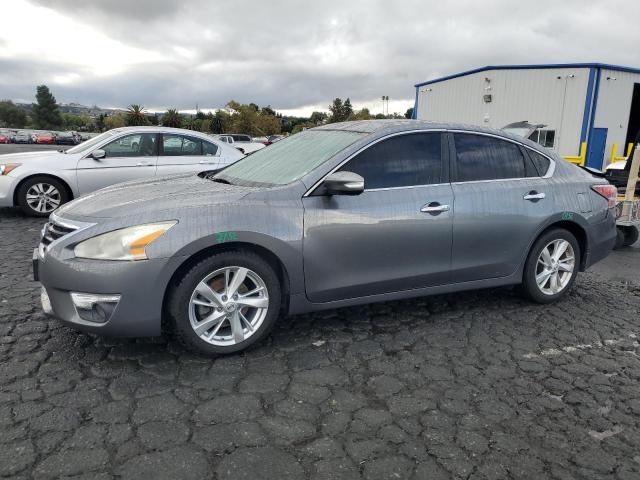 NISSAN ALTIMA 2.5 2015 with VIN 1N4AL3AP7FC420053 - Photo from auction