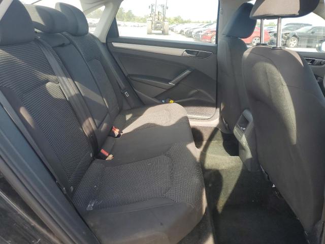 Photo 10 from auction – 2018 VOLKSWAGEN PASSAT with VIN 1VWAA7A36JC009687