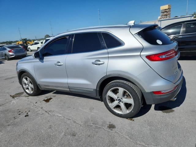 Photo 2 from auction – 2016 LINCOLN MKC with VIN 5LMCJ1C96GUJ04997