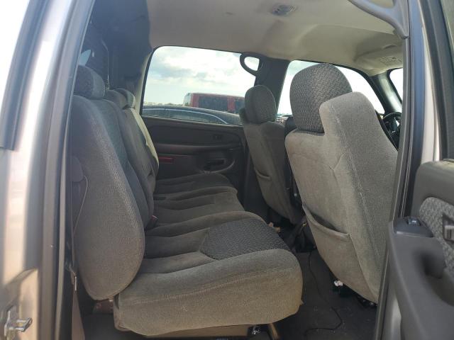 Photo 10 from auction – 2004 CHEVROLET AVALANCHE with VIN 3GNEK12T04G187052