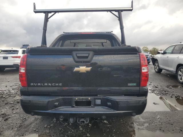 Photo 6 from auction – 2010 CHEVROLET AVALANCHE with VIN 3GNVKGE06AG121184