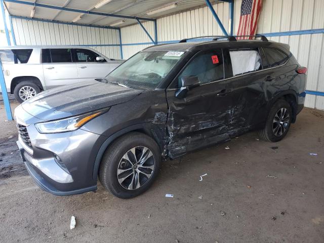 TOYOTA HIGHLANDER 2021 with VIN 5TDHZRBH4MS555603 - Photo from auction