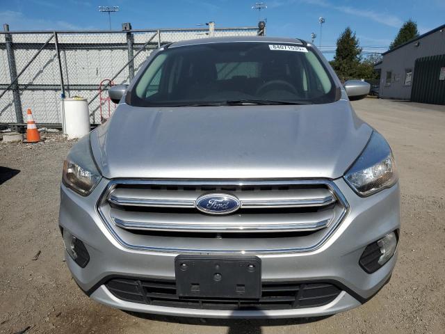 Photo 5 from auction – 2017 FORD ESCAPE with VIN 1FMCU9GD3HUC41579