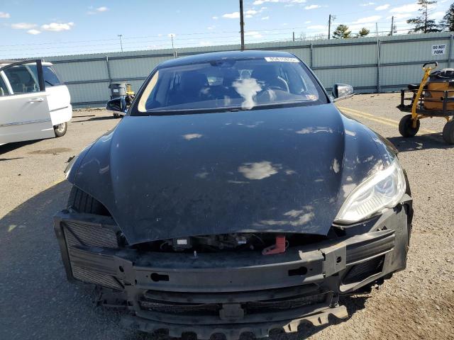 Photo 5 from auction – 2015 TESLA MODEL S 70 with VIN 5YJSA1S2XFF096790