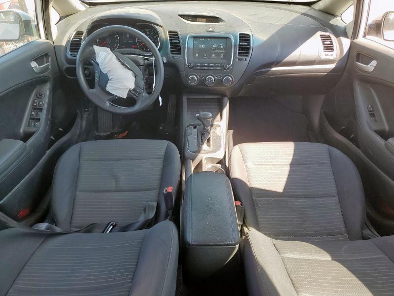 Photo 8 from auction – 2018 KIA FORTE LX with VIN 3KPFL4A73JE245596