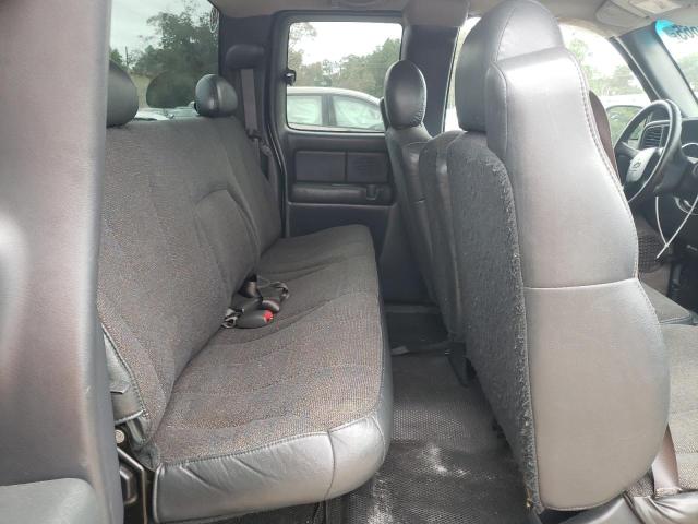 Photo 10 from auction – 2001 CHEVROLET SILVERADO with VIN 2GCEC19W911222696