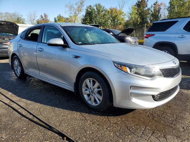 Photo 4 from auction – 2018 KIA OPTIMA LX with VIN 5XXGT4L36JG219855