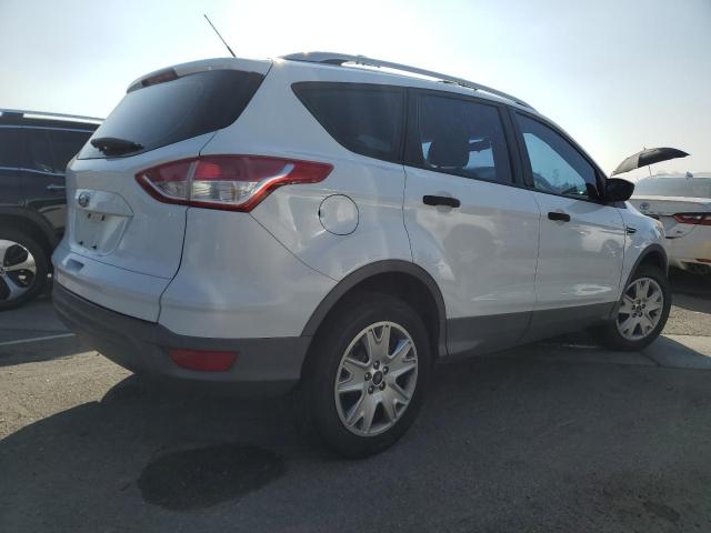 Photo 3 from auction – 2013 FORD ESCAPE S with VIN 1FMCU0F74DUC46291