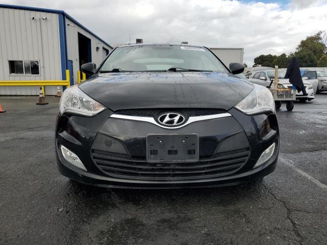 Photo 5 from auction – 2017 HYUNDAI VELOSTER with VIN KMHTC6AD0HU309119