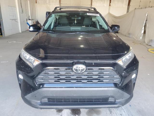 Photo 5 from auction – 2019 TOYOTA RAV4 XLE with VIN JTMP1RFV6KD035236