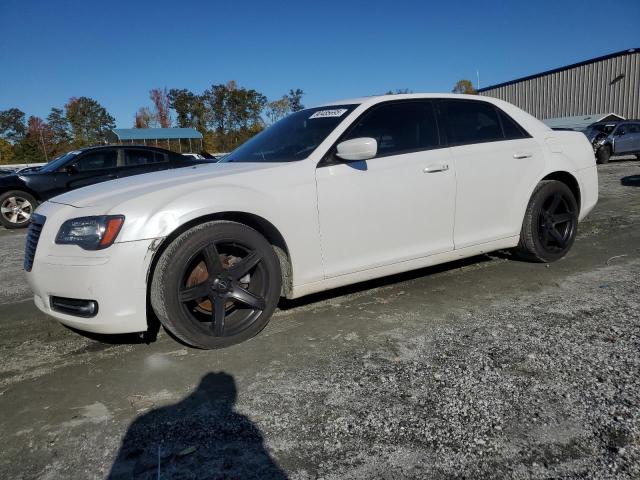 CHRYSLER 300 S 2014 with VIN 2C3CCABG3EH336981 - Photo from auction