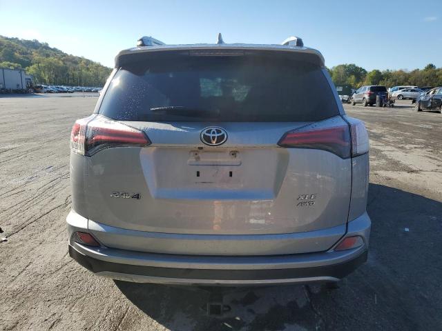 Photo 6 from auction – 2017 TOYOTA RAV4 XLE with VIN 2T3RFREV9HW667879