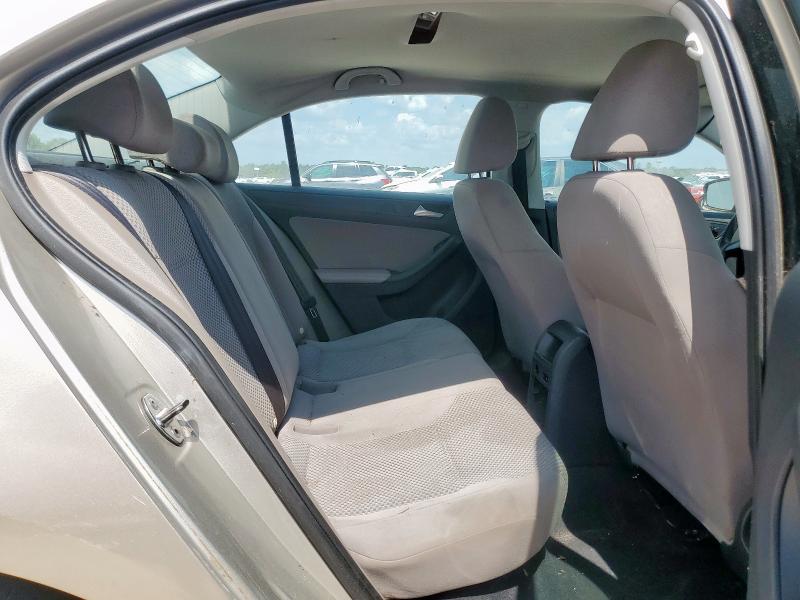 Photo 10 from auction – 2013 VOLKSWAGEN JETTA BASE with VIN 3VW2K7AJ5DM313760