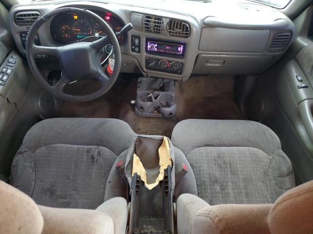Photo 8 from auction – 2000 CHEVROLET BLAZER with VIN 1GNCS13W5Y2146771