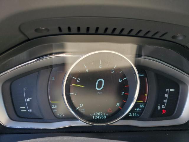 Photo 9 from auction – 2015 VOLVO XC60 T6 PR with VIN YV4902RK2F2721325