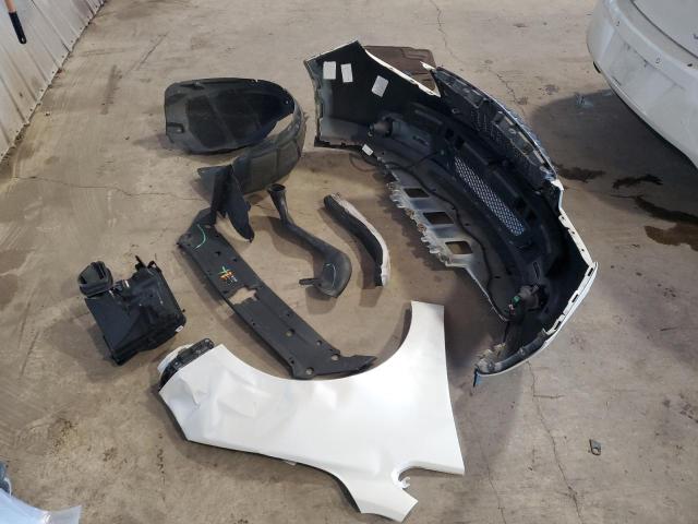 Photo 12 from auction – 2014 BUICK VERANO with VIN 1G4PS5SK4E4212187