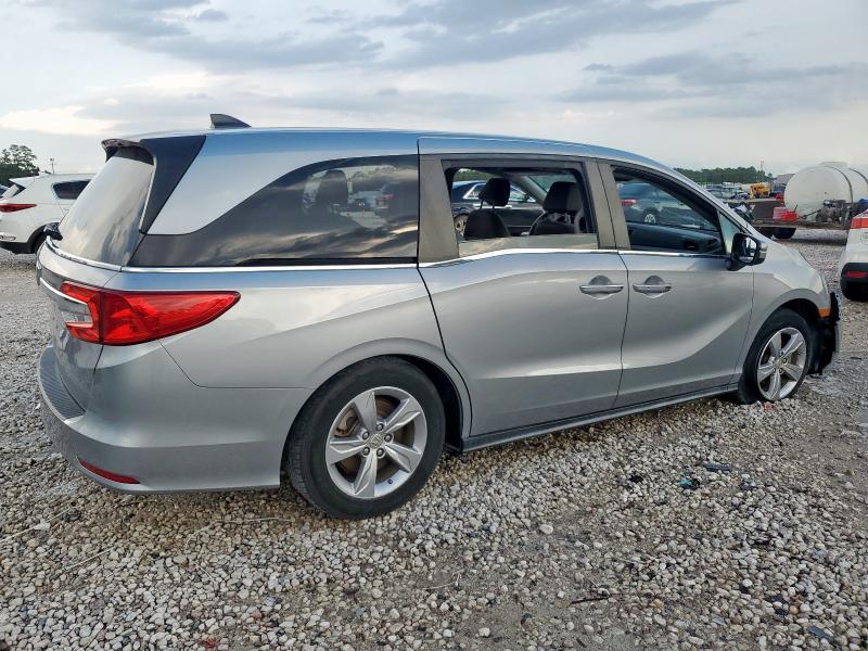 Photo 3 from auction – 2018 HONDA ODYSSEY EX with VIN 5FNRL6H52JB095665