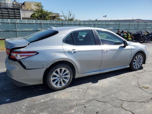 Photo 3 from auction – 2020 TOYOTA CAMRY with VIN 4T1C11AK6LU345185