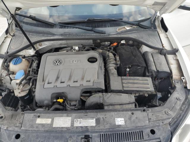 Photo 11 from auction – 2012 VOLKSWAGEN PASSAT SE with VIN 1VWBN7A33EC087326